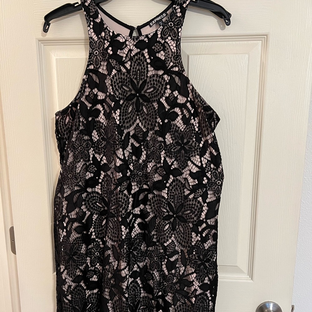Beautiful dress!